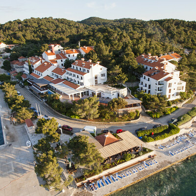 Ljetovanje u Hrvatskoj, Otok Mljet, hotel Odisej izgled hotela izvana