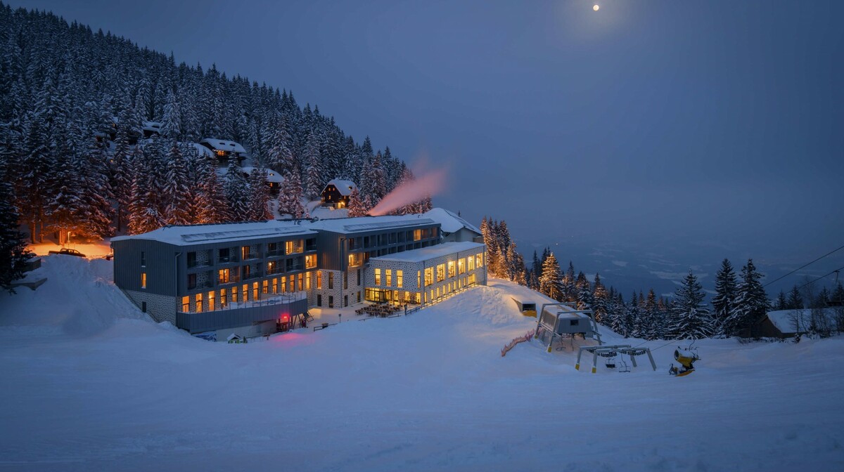 zima golte, skijanje, mondo travel, Hotel Golte