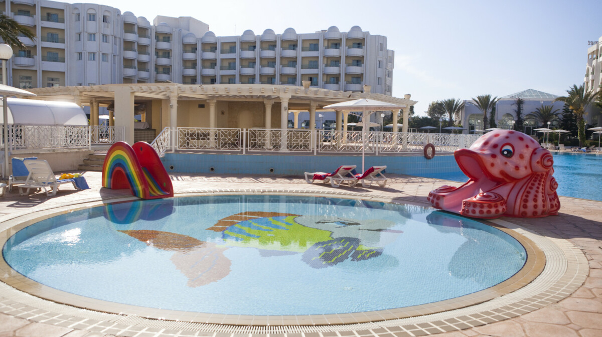 Tunis, Yasmine Hammamet, El Mouradi Hammamet, dječji vodeni tobogani