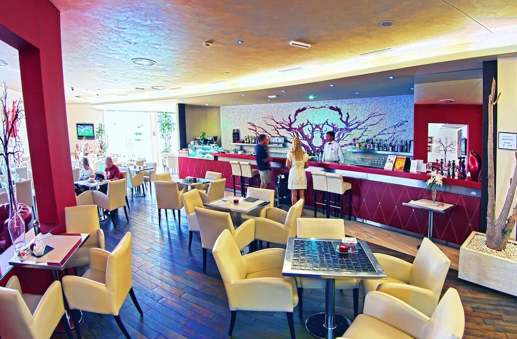Dubrovnik, Grand Hotel Park, caffe bar